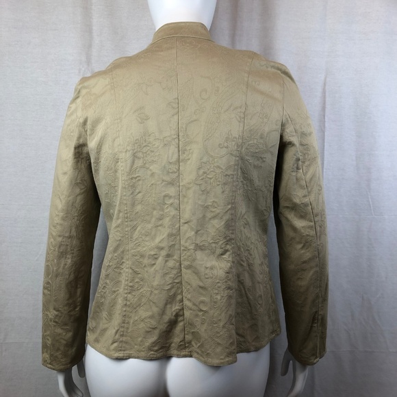 Peck & Peck Weekend Blazer, Embossed Floral Print - Picture 3 of 8